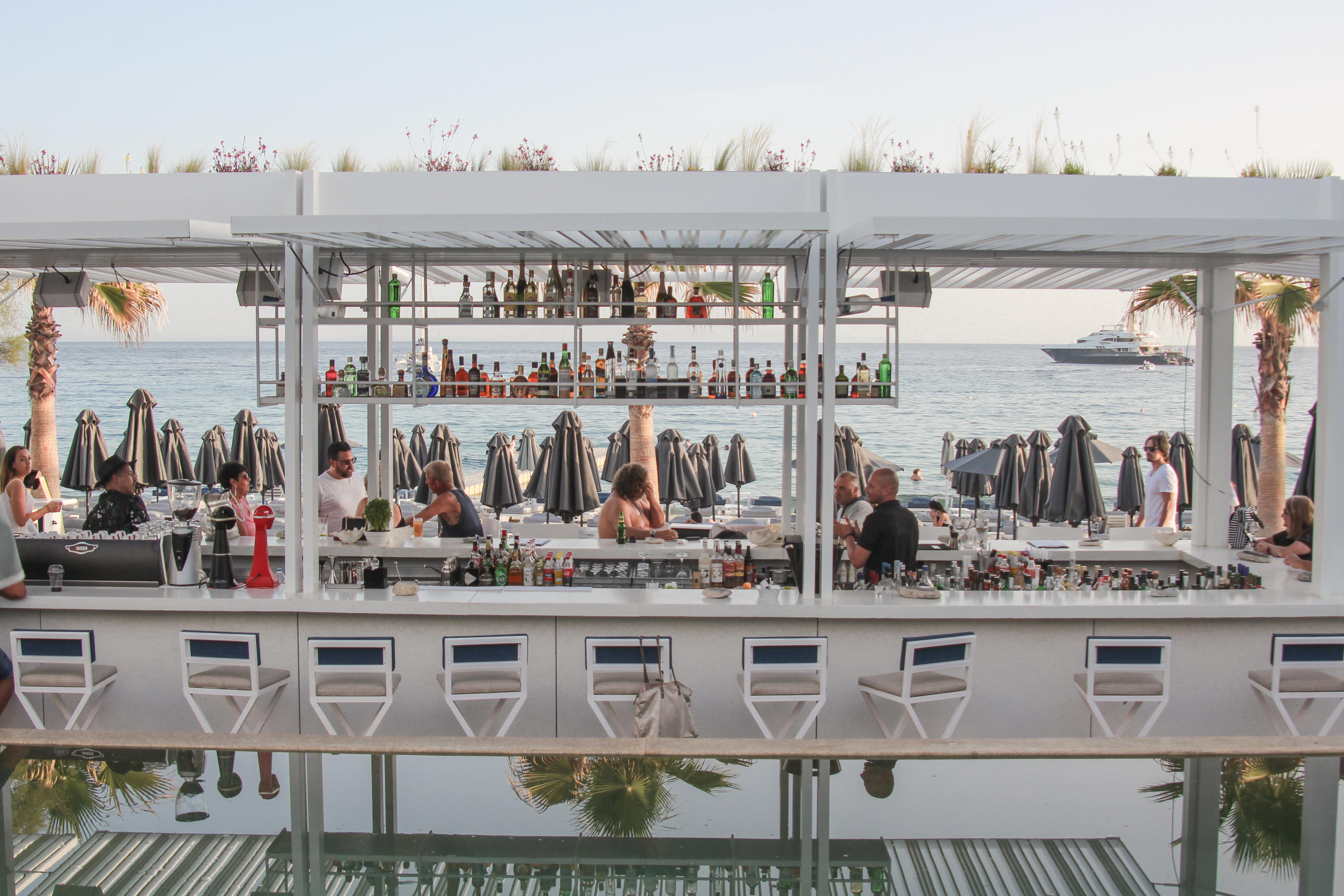 Mykonos Dove Beachfront Hotel Platys Gialos  Bagian luar foto