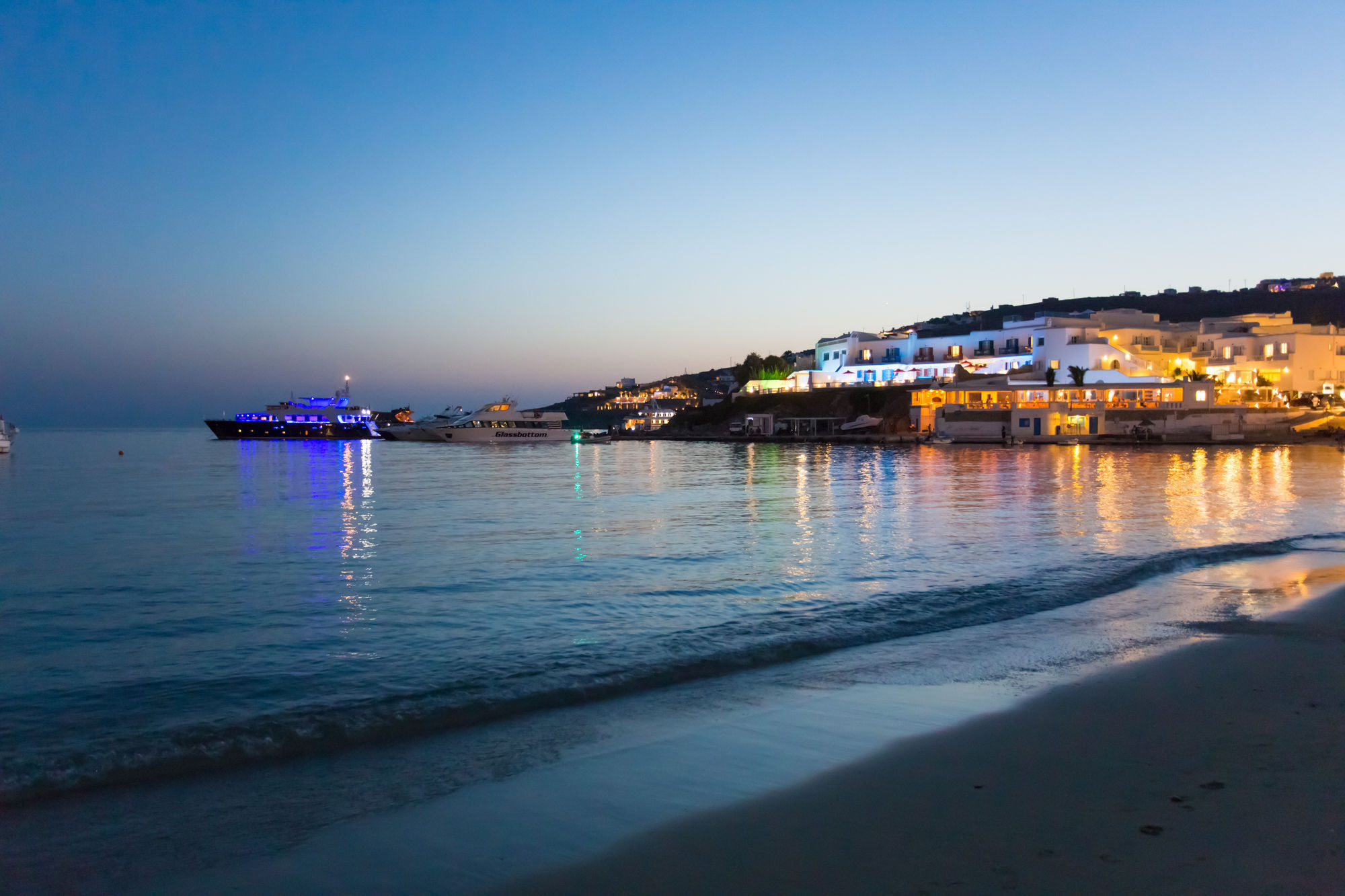 Mykonos Dove Beachfront Hotel Platys Gialos  Bagian luar foto